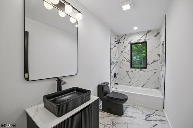 148 Great Hills Rd, Millburn Twp., NJ 07078