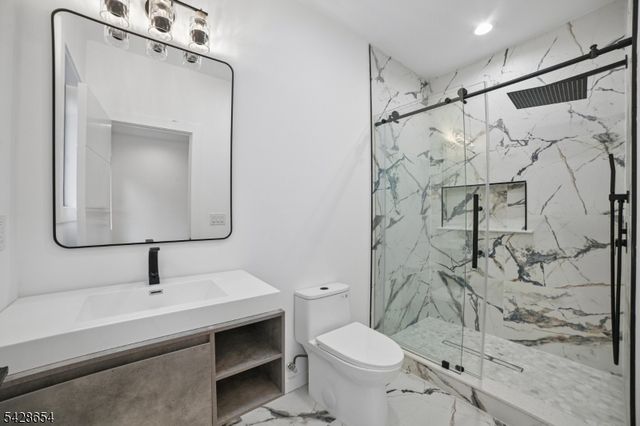 148 Great Hills Rd, Millburn Twp., NJ 07078
