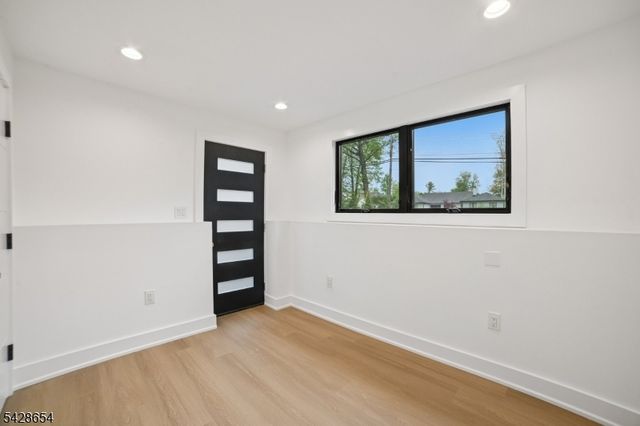 148 Great Hills Rd, Millburn Twp., NJ 07078