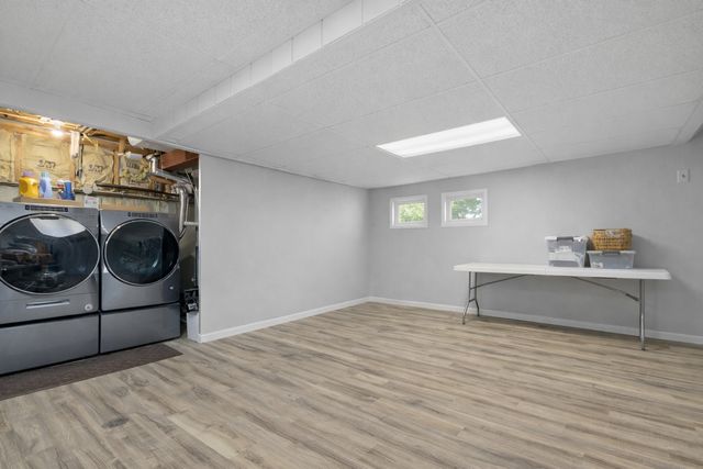 15329 Oak Road, Oak Forest, IL 60452