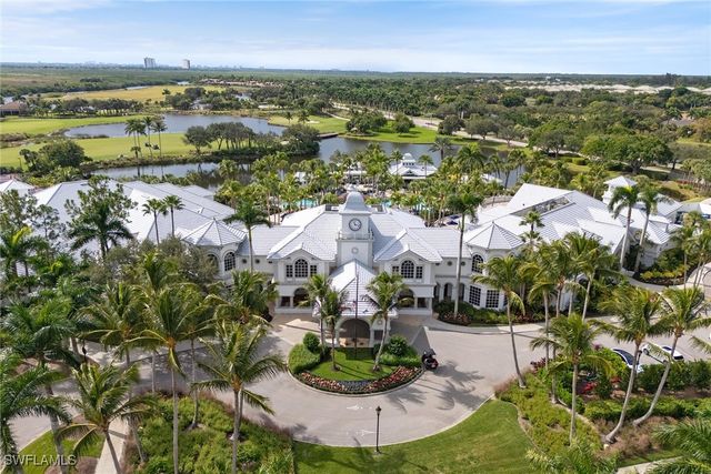 2906 Aviamar CIR, Naples, FL 34114