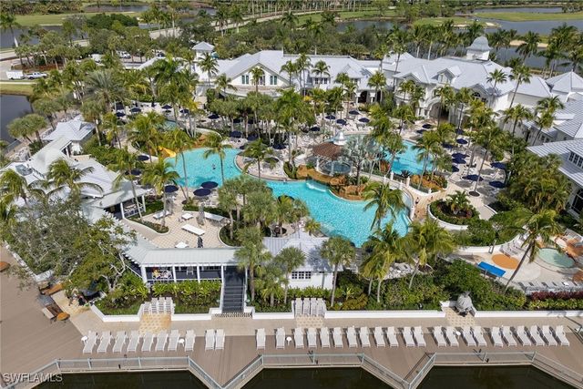 2906 Aviamar CIR, Naples, FL 34114