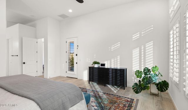 8143 E JAEGER Street, Mesa, AZ 85207