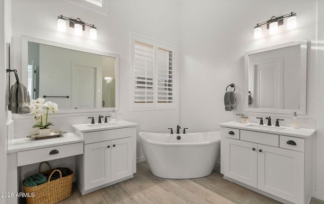 8143 E JAEGER Street, Mesa, AZ 85207