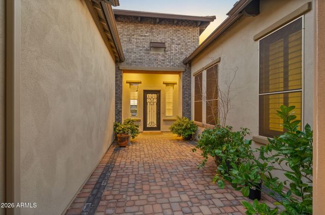 8143 E JAEGER Street, Mesa, AZ 85207