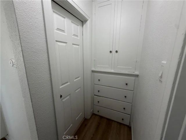 712 E 82nd, Los Angeles, CA 90001