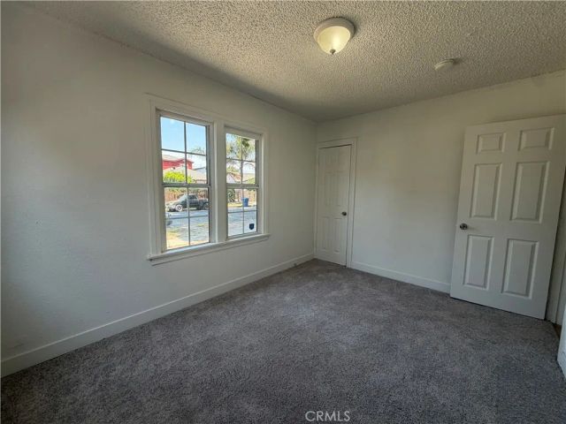 712 E 82nd, Los Angeles, CA 90001