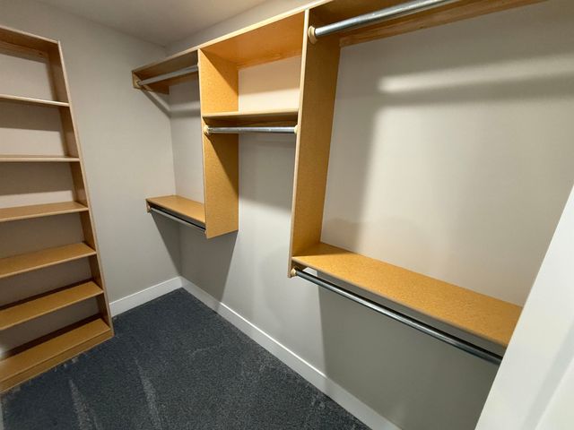 102 E Poplar Court, Goddard, KS 67052