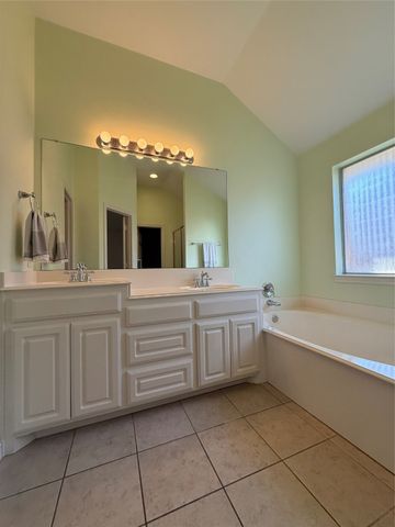 2229 Old Foundry Road, Weatherford, TX 76087