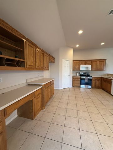 2229 Old Foundry Road, Weatherford, TX 76087