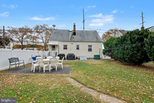 144 N MICHIGAN AVE, Kenilworth, NJ 07033