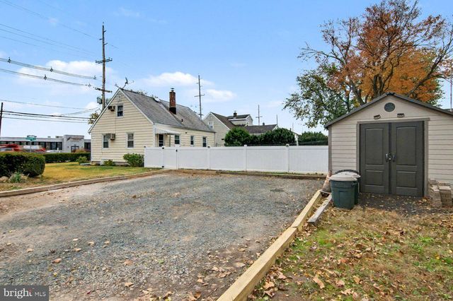 144 N MICHIGAN AVE, Kenilworth, NJ 07033