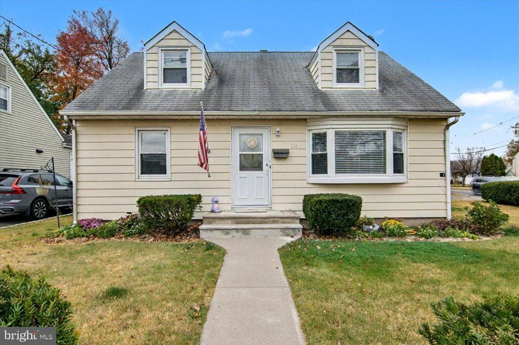 144 N MICHIGAN AVE, Kenilworth, NJ 07033