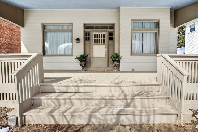 2872 Madison Road, Cincinnati, OH 45209