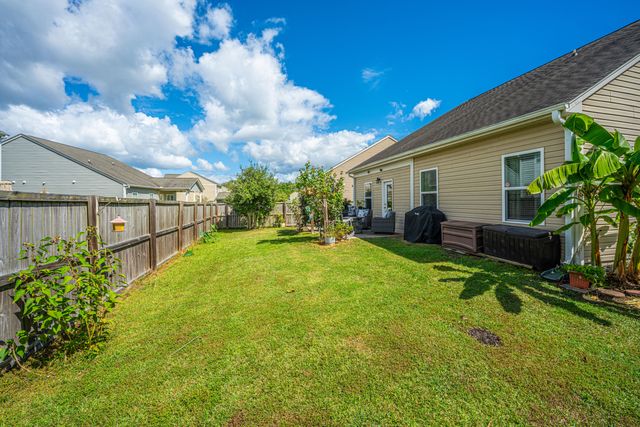 419 Thoroughbred Dr Drive, Moncks Corner, SC 29461