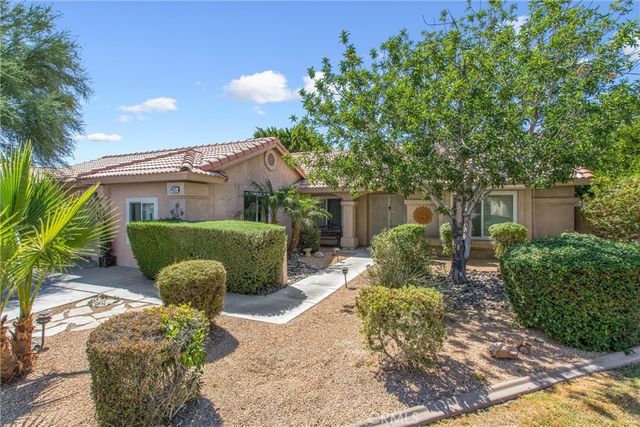 44525 Saffron Court, La Quinta, CA 92253
