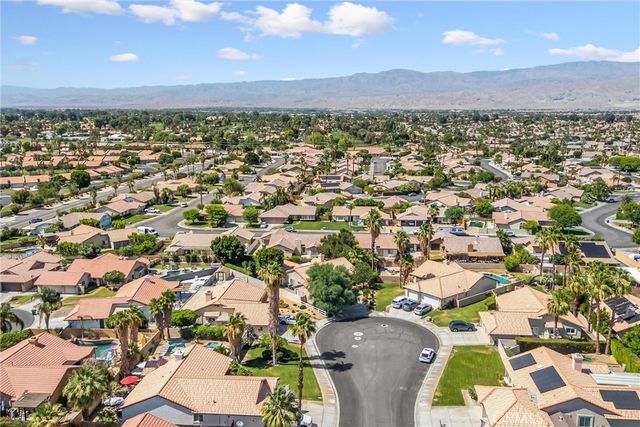 44525 Saffron Court, La Quinta, CA 92253