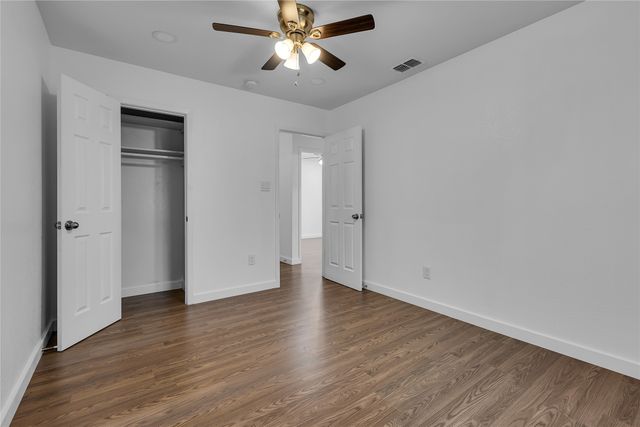 208 Kay Lane, Saginaw, TX 76179