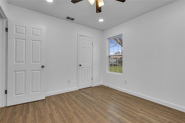 208 Kay Lane, Saginaw, TX 76179