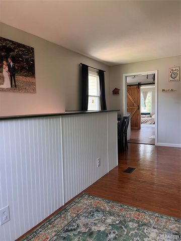 1102 N Washington Street, Farmington, MO 63640