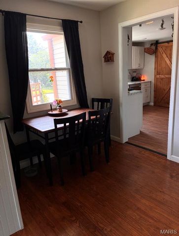 1102 N Washington Street, Farmington, MO 63640