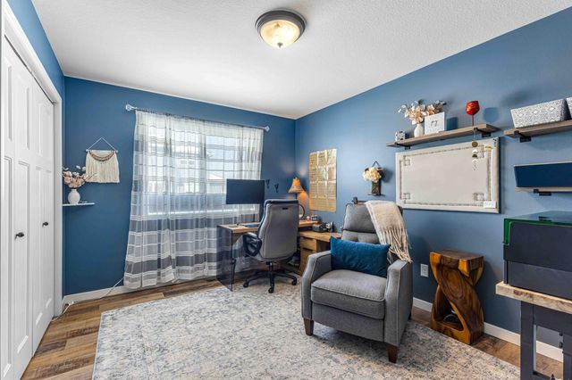 3825 16th Street S, Moorhead, MN 56560