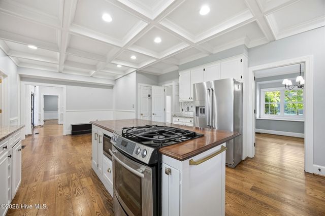 206 Granville Drive, Greenville, NC 27858