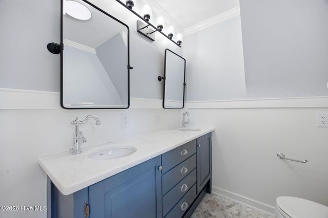 206 Granville Drive, Greenville, NC 27858