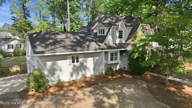 206 Granville Drive, Greenville, NC 27858