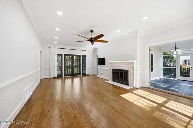 206 Granville Drive, Greenville, NC 27858