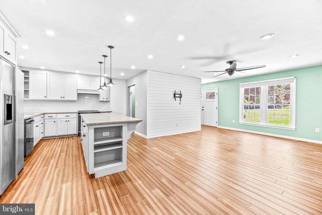 11220 COUNTRY RD, Dunkirk, MD 20754