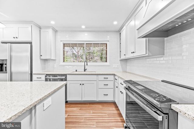 11220 COUNTRY RD, Dunkirk, MD 20754