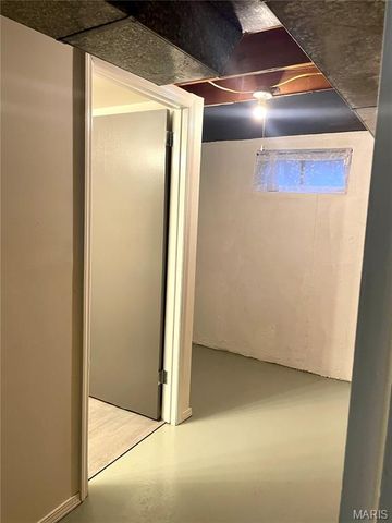 9418 PATTONWOOD DRIVE, Jennings, MO 63136