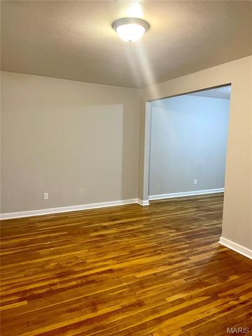 9418 PATTONWOOD DRIVE, Jennings, MO 63136