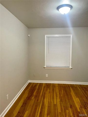 9418 PATTONWOOD DRIVE, Jennings, MO 63136