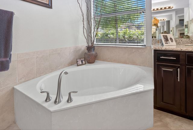 7589 Fieldstone Ranch Square, Vero Beach, FL 32967