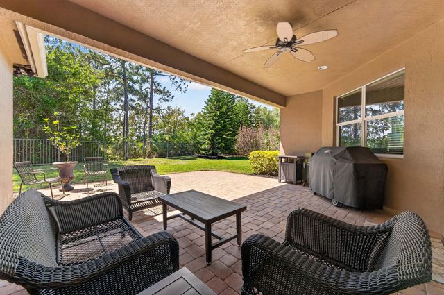 7589 Fieldstone Ranch Square, Vero Beach, FL 32967