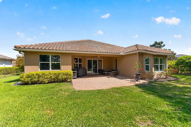 7589 Fieldstone Ranch Square, Vero Beach, FL 32967