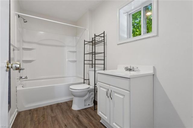 1007 Quash ST, Hampton, VA 23669