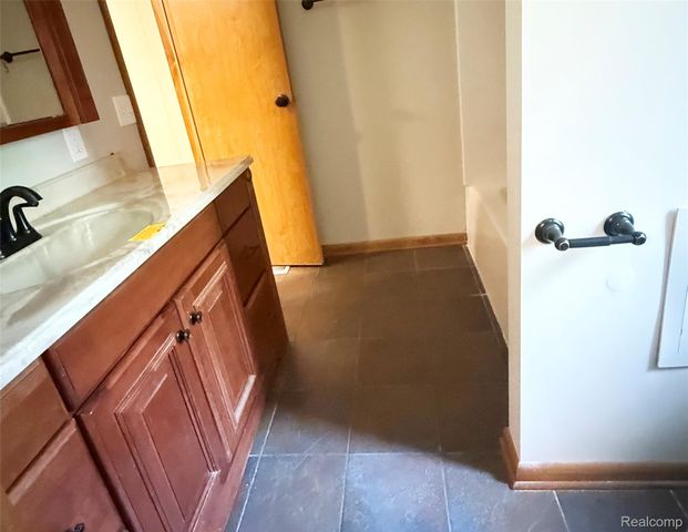 19890 16 Mile Road, Marshall, MI 49068