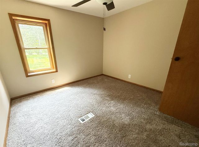 19890 16 Mile Road, Marshall, MI 49068