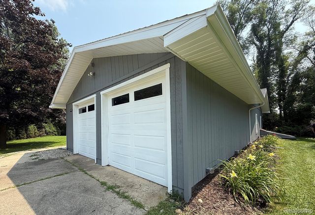 19890 16 Mile Road, Marshall, MI 49068