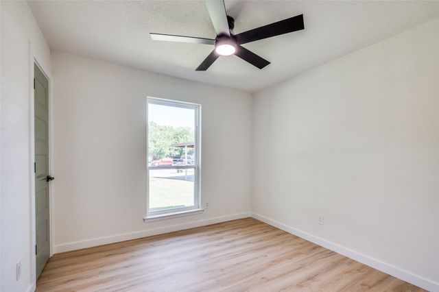 509 Steeple Ridge Court, Everman, TX 76140