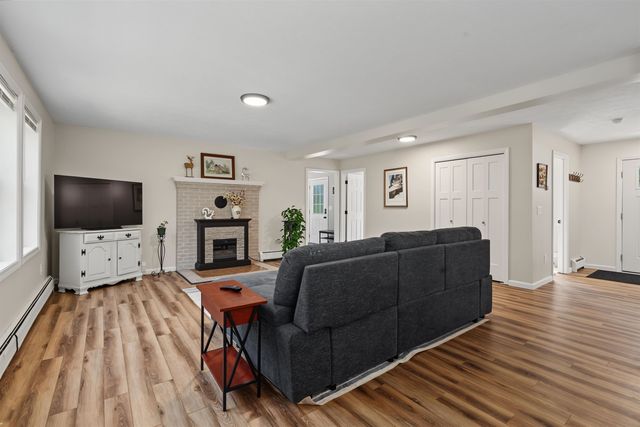 590 Main Street, Rindge, NH 03461