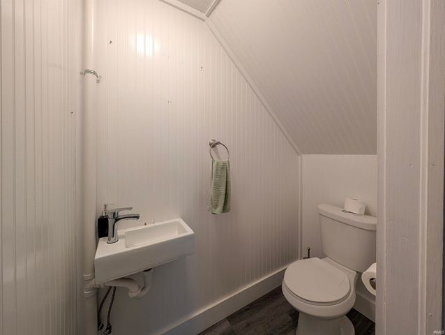 1700 South Road, Garrett, IN 46738