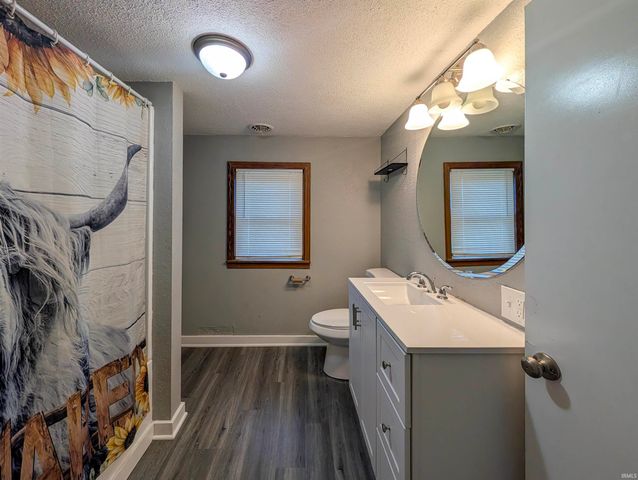 1700 South Road, Garrett, IN 46738