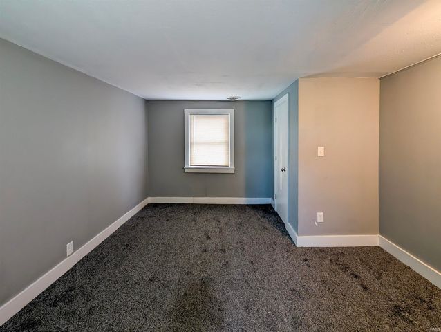 1700 South Road, Garrett, IN 46738