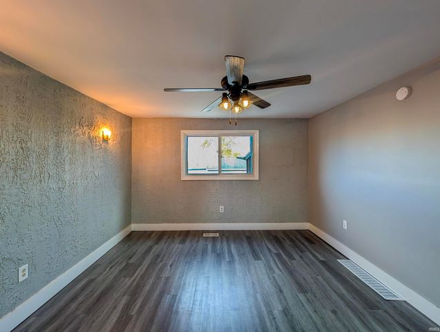 1700 South Road, Garrett, IN 46738