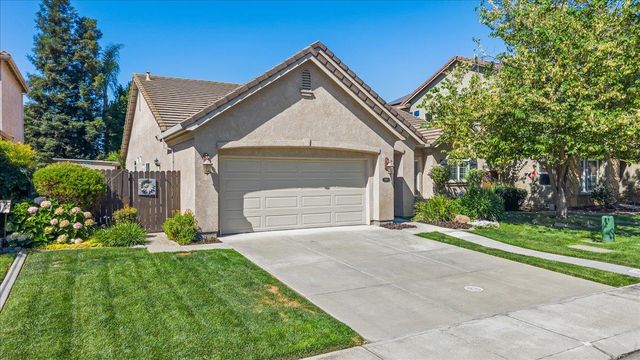 1343 Primavera Ave, Manteca, CA 95336