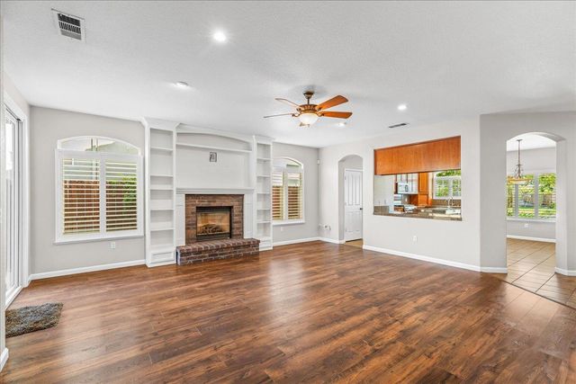 1343 Primavera Ave, Manteca, CA 95336